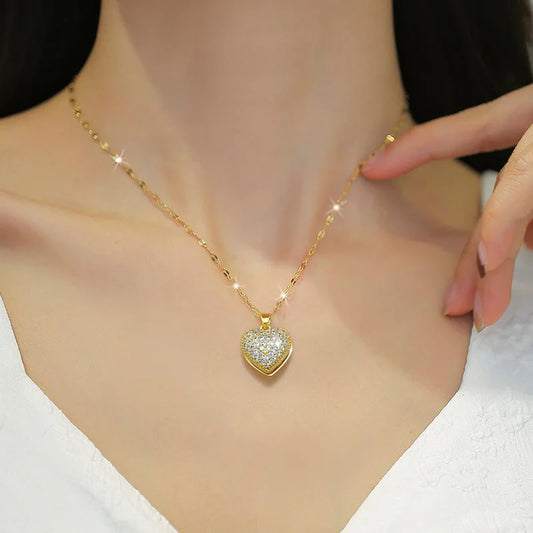 Elegant French Shell Pearl Heart Necklace – Gold-Tone Stainless Steel Zircon Choker, Romantic Clavicle Chain for Weddings & Daily Wear